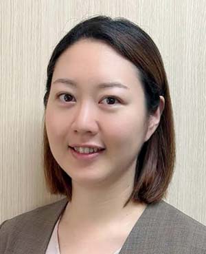 飯野　ちひろ　顔写真